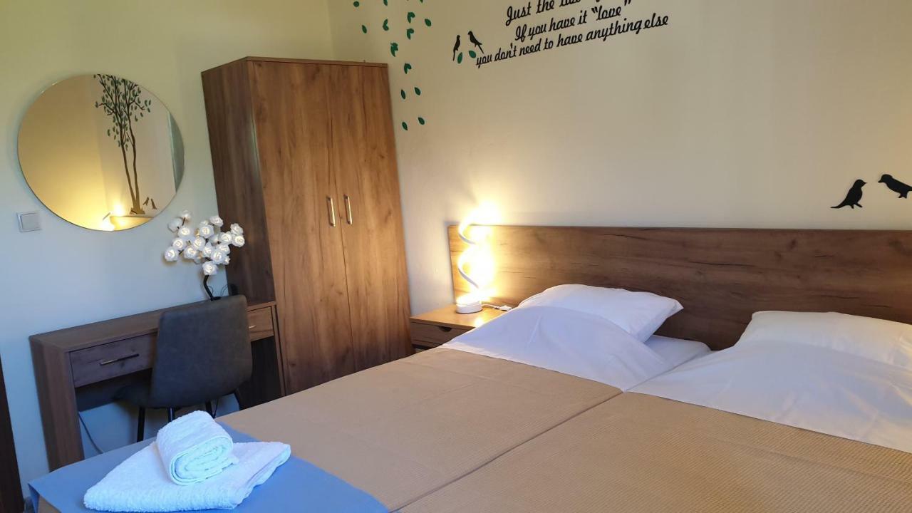 Apartament Enjoy Sunset Palaiochora Zewnętrze zdjęcie